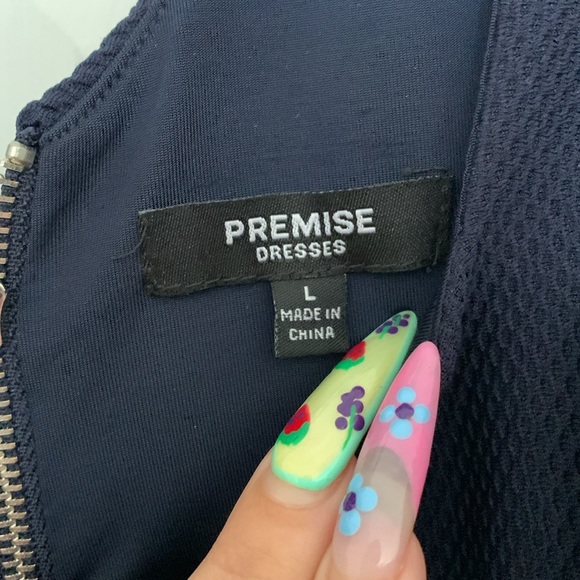 Premise Navy Dress - Picture 4 of 5